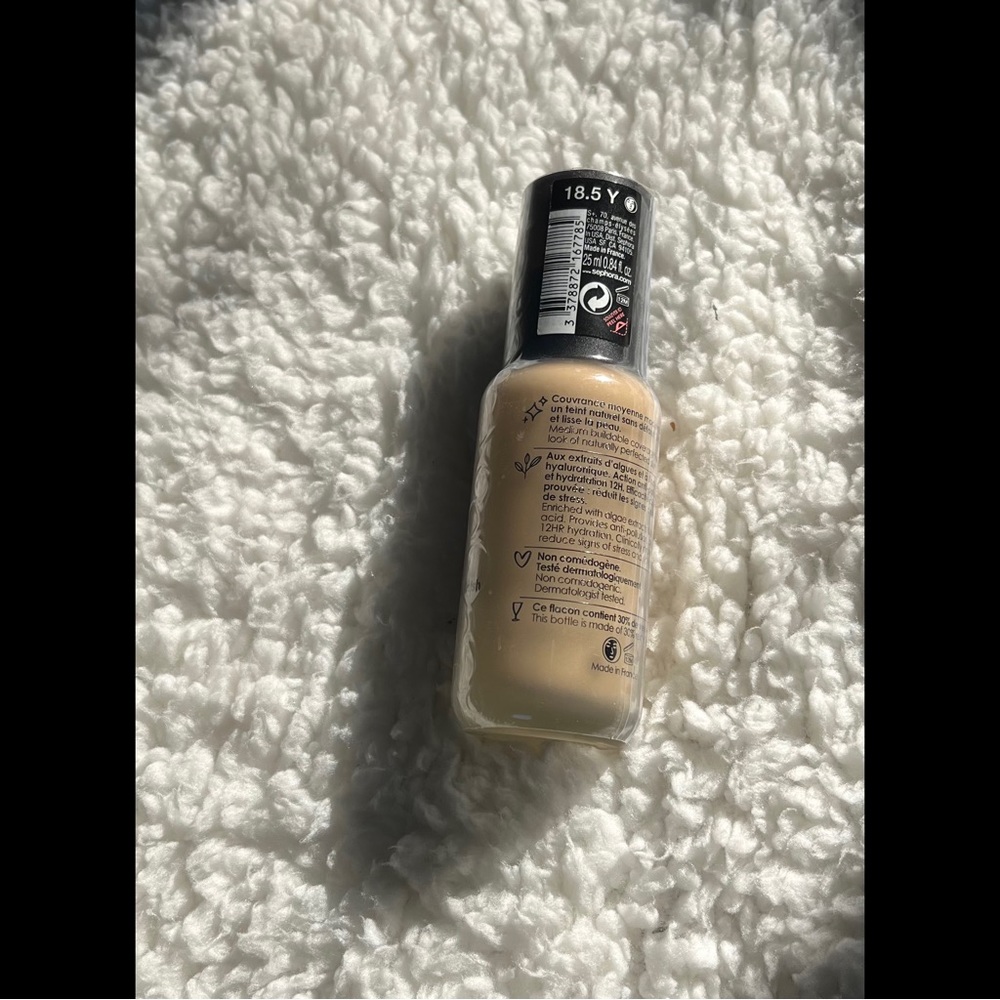 SEALED Best Skin Ever Foundation 18.5 - Picture 6 of 8